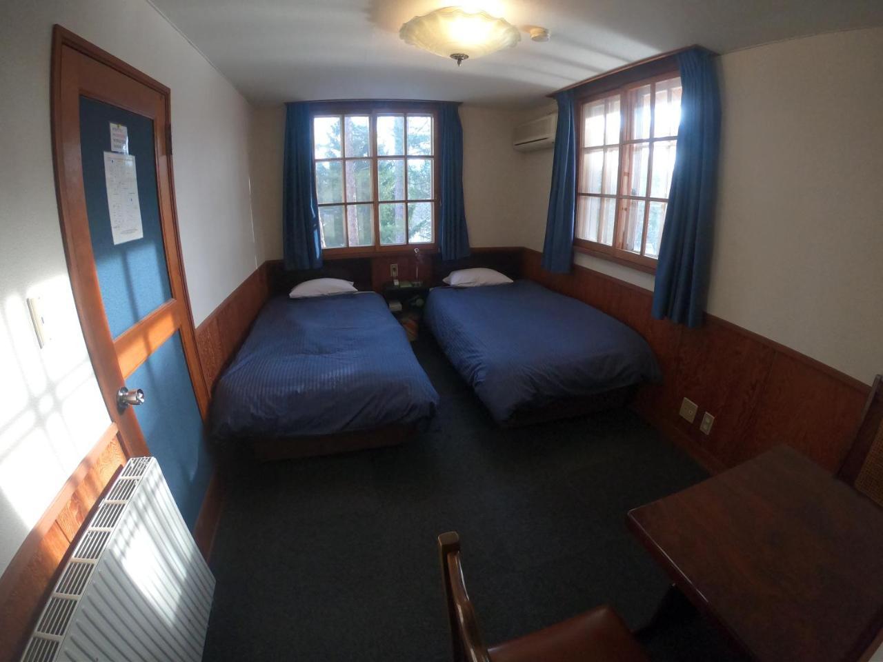 Monkey Rider Hotel Hakuba Kültér fotó